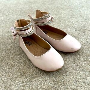 Little girls ballet dress shoes